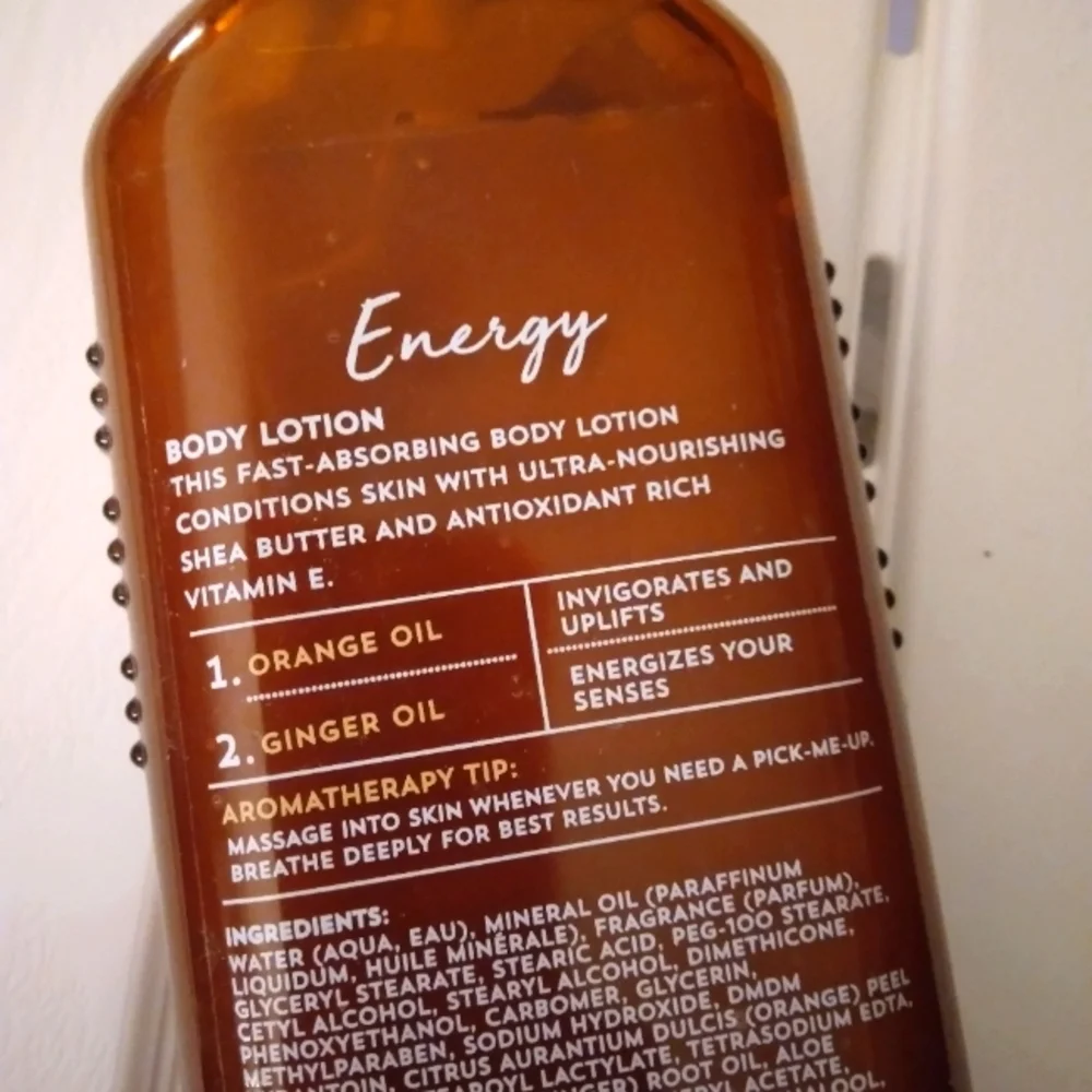 Bath & Body Works Aromatherapy Energy Orange & Ginger Body Lotion - Picture 3 of 3